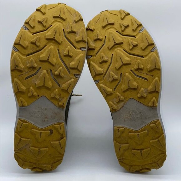 The North Face Kids Fastpack Hiker Mid Waterproof Hiking Boots Size 6 - Picture 8 of 15